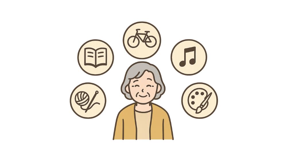 高齢女性がいろいろな趣味のイメージし微笑んでいる